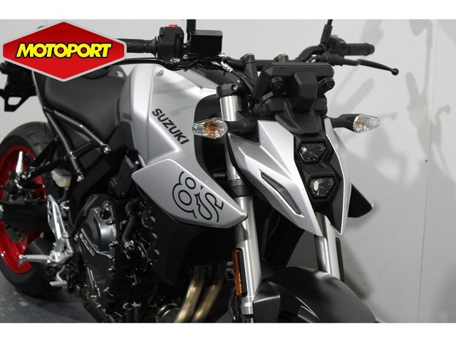 suzuki - gsx-8s