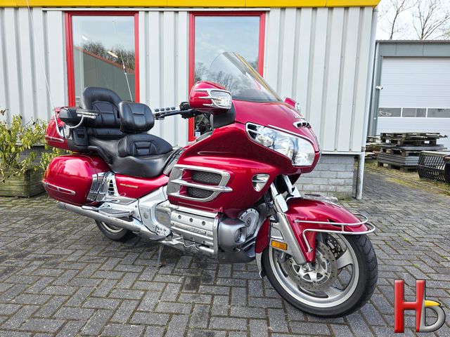 honda - gl-1800-goldwing