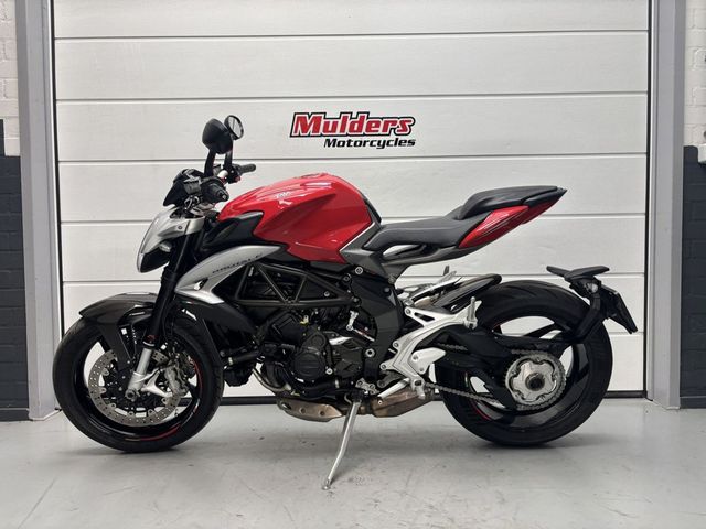 mv-agusta - brutale-800