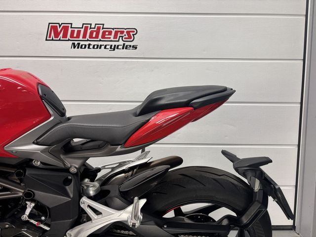 mv-agusta - brutale-800