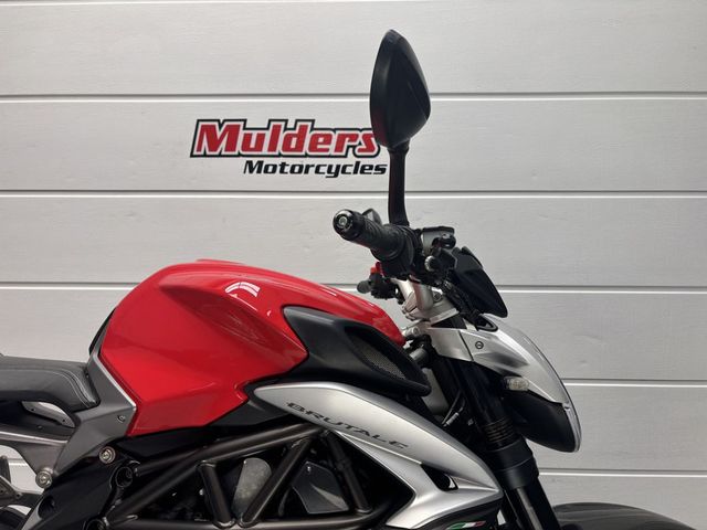 mv-agusta - brutale-800