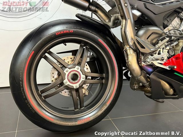 ducati - panigale-v4-sp2-30th-anniversario-916