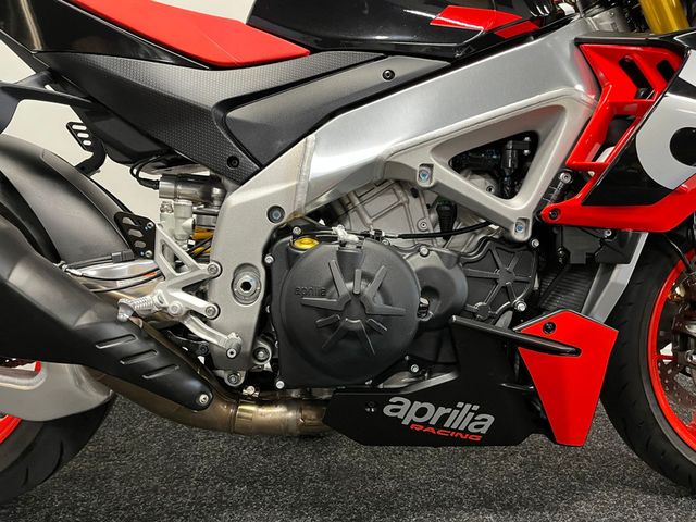 aprilia - tuono-v4-factory