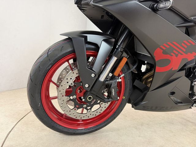 suzuki - gsx-8r