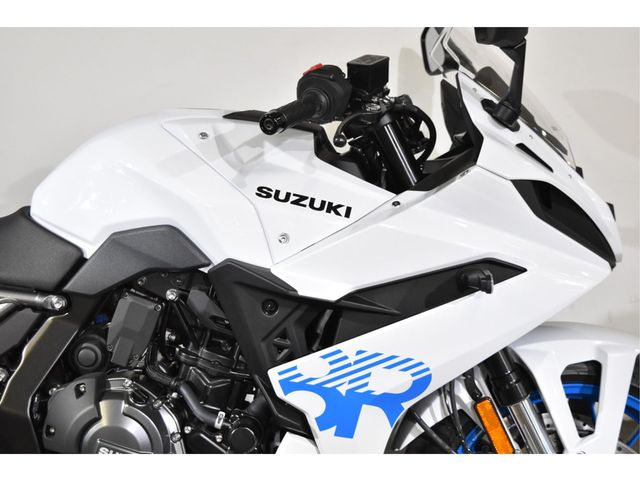 suzuki - gsx-8r
