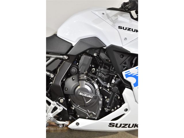 suzuki - gsx-8r