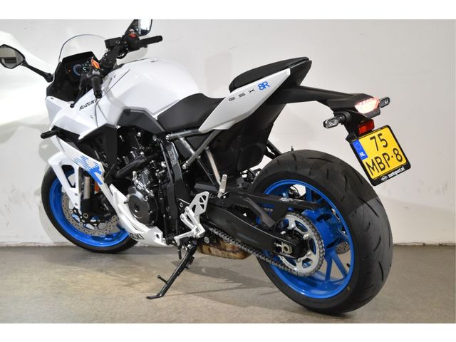 suzuki - gsx-8r