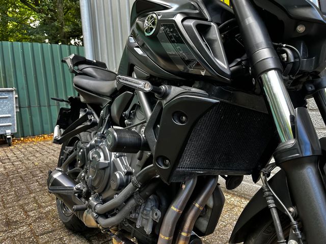 yamaha - mt-07-abs