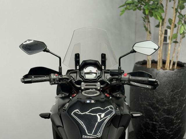 kawasaki - versys-650-abs