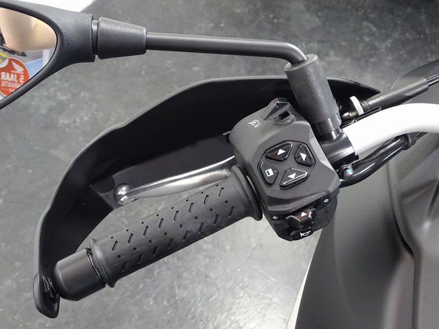 aprilia - tuareg-660