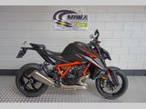 KTM 1390 SUPER DUKE R