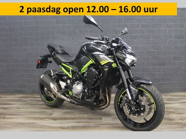 kawasaki - z900