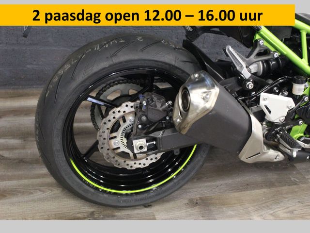 kawasaki - z900