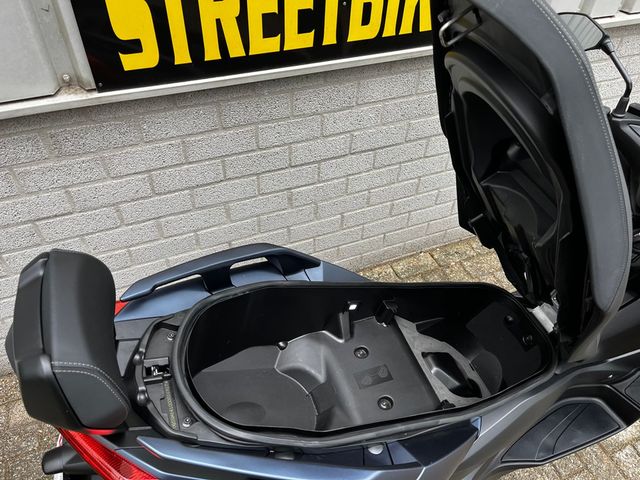 yamaha - x-max-300-abs