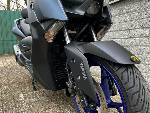 yamaha - x-max-300-abs