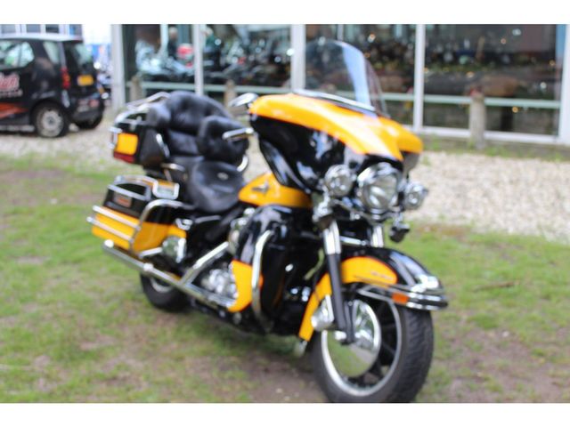 harley-davidson - electra-glide-ultra-classic-flhtcui