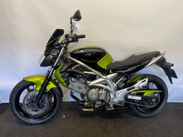 suzuki - gladius