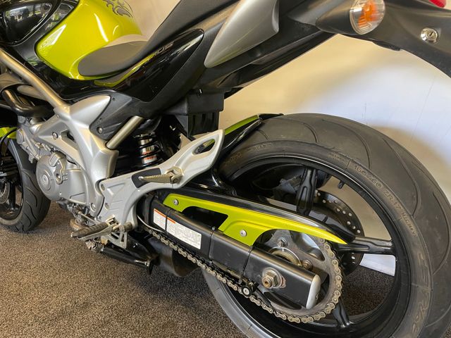 suzuki - gladius