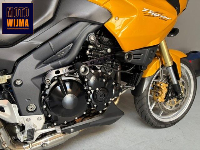 triumph - tiger-1050-abs