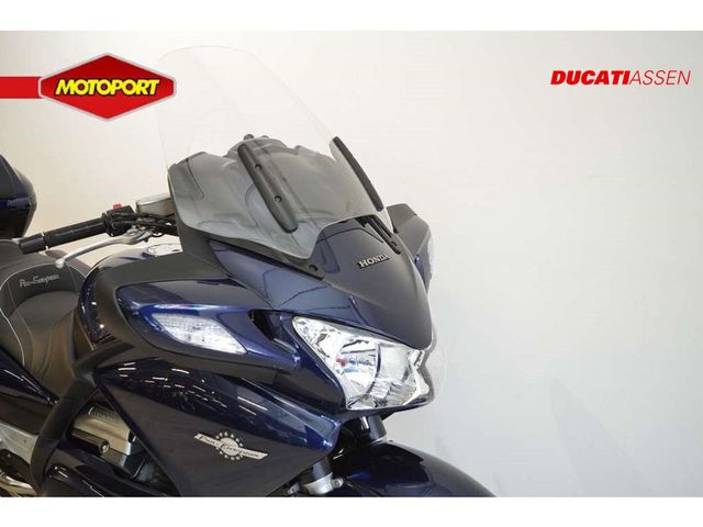honda - st-1300-pan-european-abs