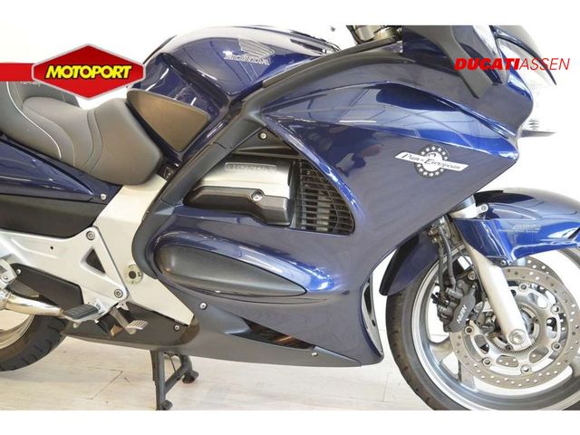 honda - st-1300-pan-european-abs
