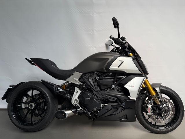 ducati - diavel-1260-s