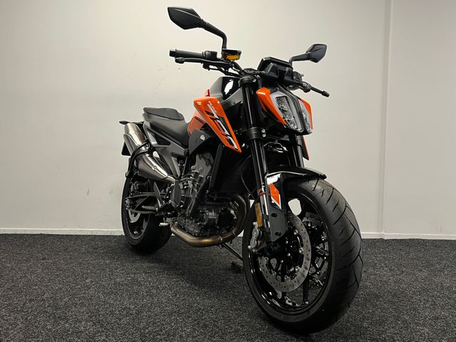 ktm - 790-duke-l