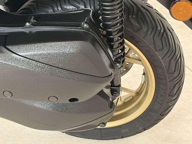 yamaha - x-max-300-abs