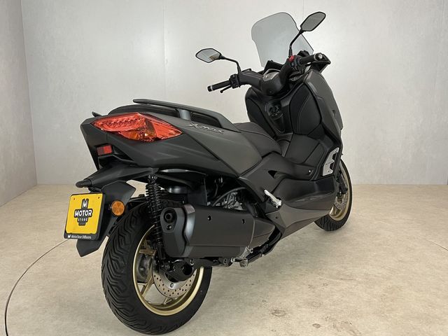 yamaha - x-max-300-abs