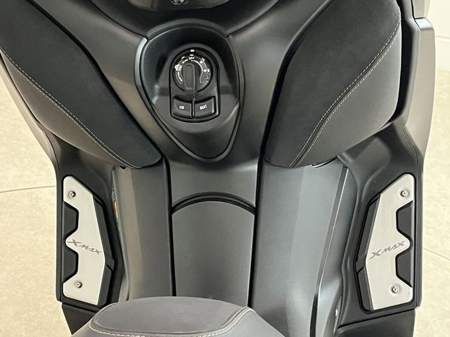 yamaha - x-max-300-abs