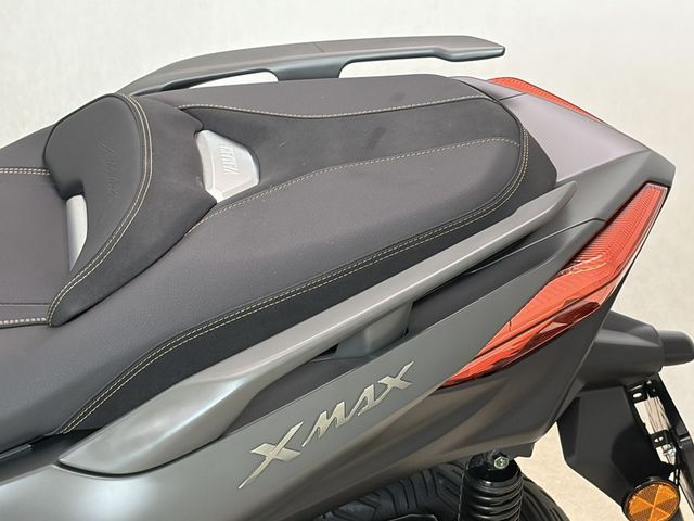 yamaha - x-max-300-abs