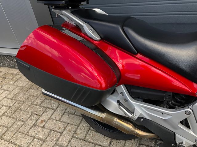 honda - st-1300-pan-european