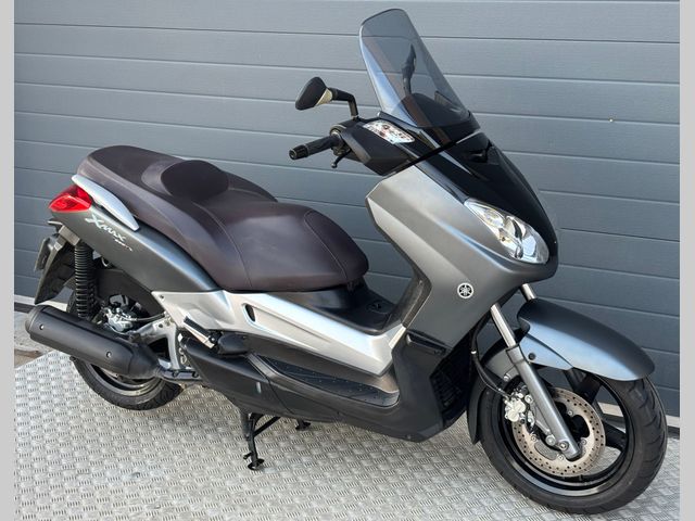 yamaha - x-max-250