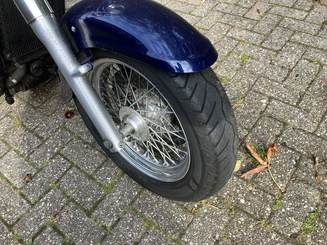 kawasaki - vn-800-classic