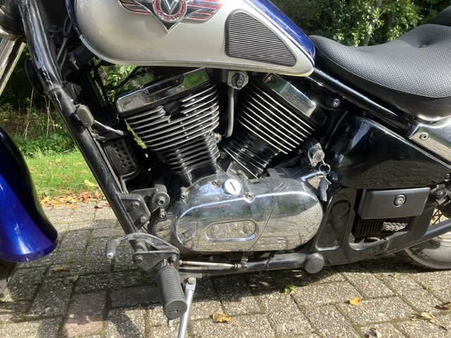 kawasaki - vn-800-classic
