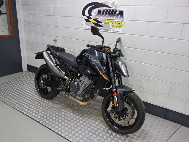 ktm - 890-duke