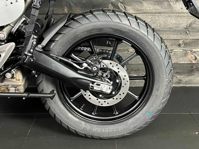 triumph - scrambler-400-x