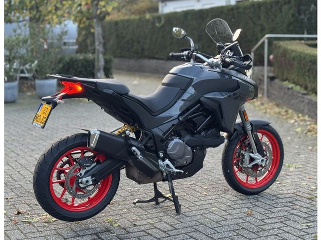 ducati - multistrada-v2-s
