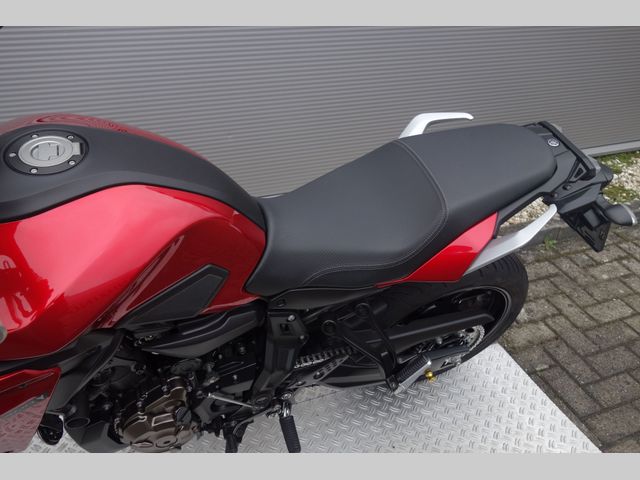 yamaha - tracer-700-abs