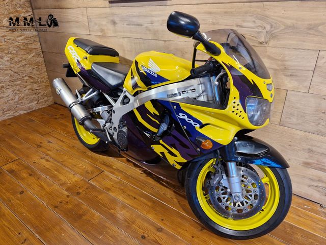 honda - cbr-900-rr-fireblade