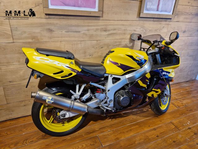 honda - cbr-900-rr-fireblade