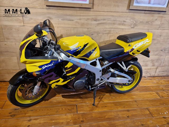 honda - cbr-900-rr-fireblade
