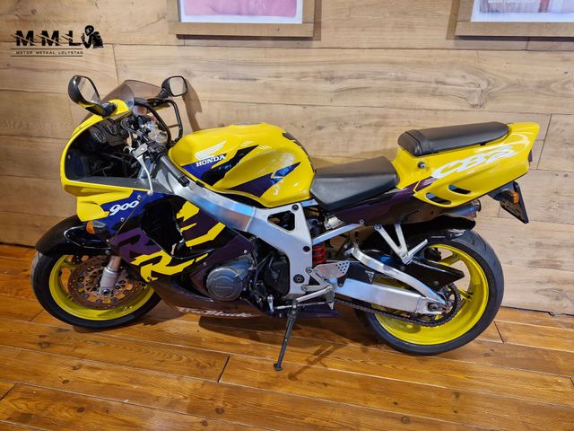 honda - cbr-900-rr-fireblade