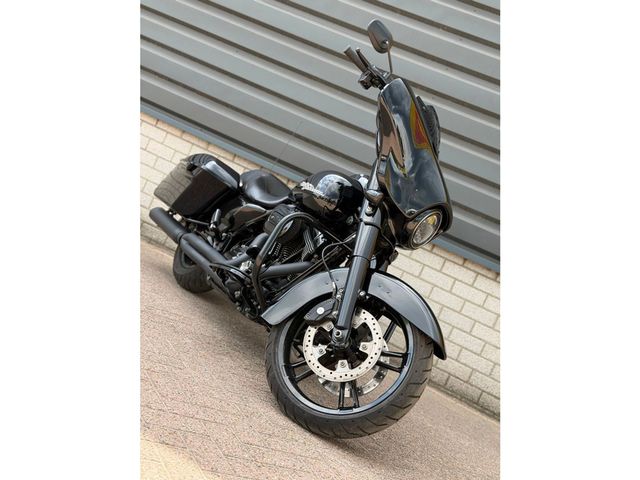 harley-davidson - street-glide-special-flhxs