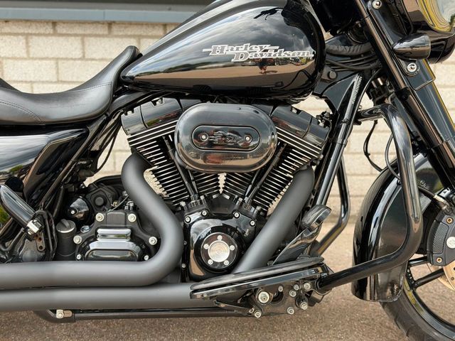 harley-davidson - street-glide-special-flhxs