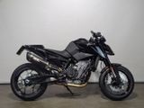 KTM 890 DUKE