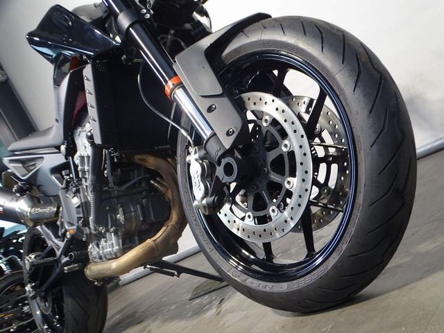 ktm - 890-duke