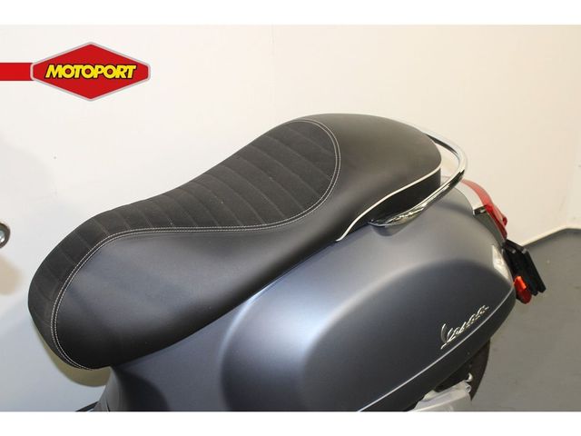 vespa - sei-giorni-300