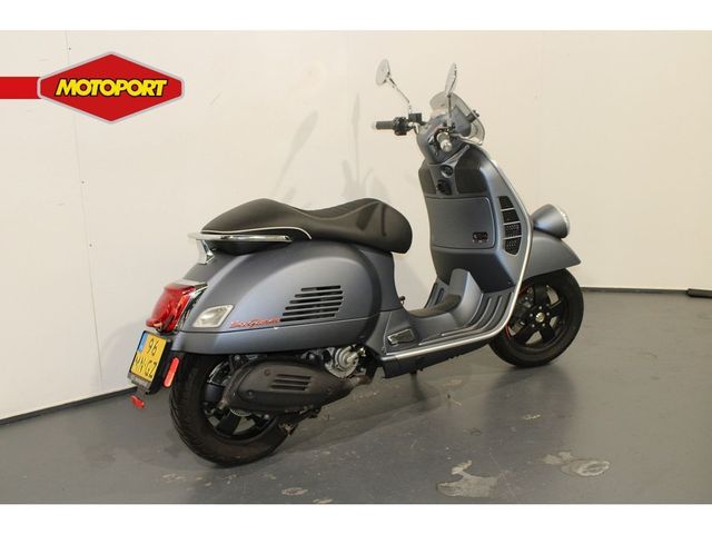 vespa - sei-giorni-300