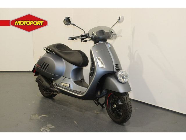 vespa - sei-giorni-300